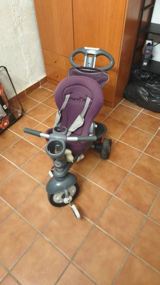 Triciclo infantil morado