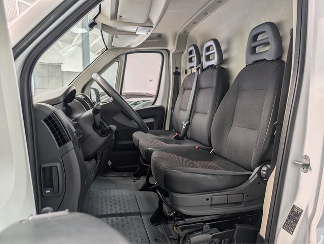 Peugeot Boxer Peugeot Boxer 330 L1 H1 BHDI 88kW (120CV) S&S 6 Vel. M