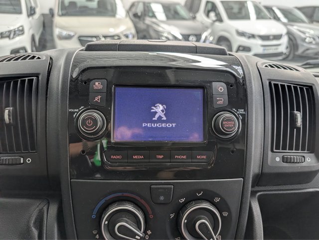 Peugeot Boxer Peugeot Boxer 330 L1 H1 BHDI 88kW (120CV) S&S 6 Vel. M