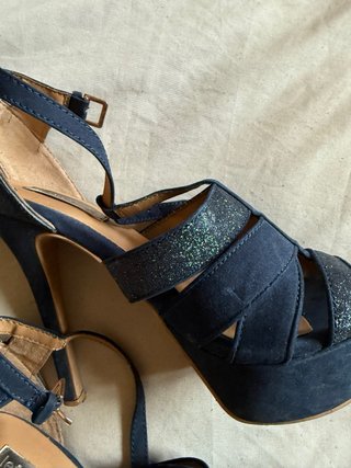 Sandalias de tacón azul