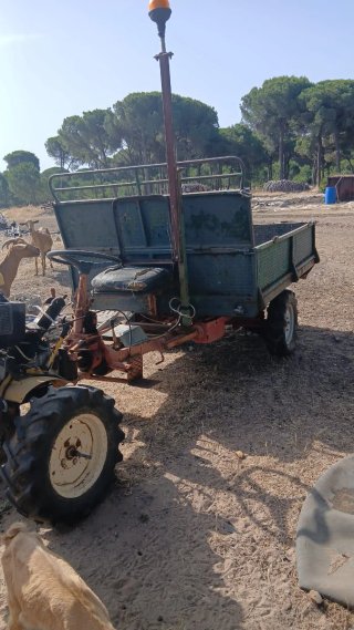 Motocultor 4x4 con remolque 15CV diésel