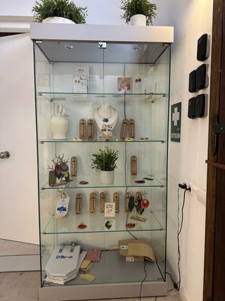 Vitrina expositor cristal con cerradura