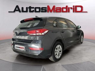 Hyundai i30 1.5 DPI Essence