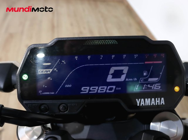 YAMAHA MT 125