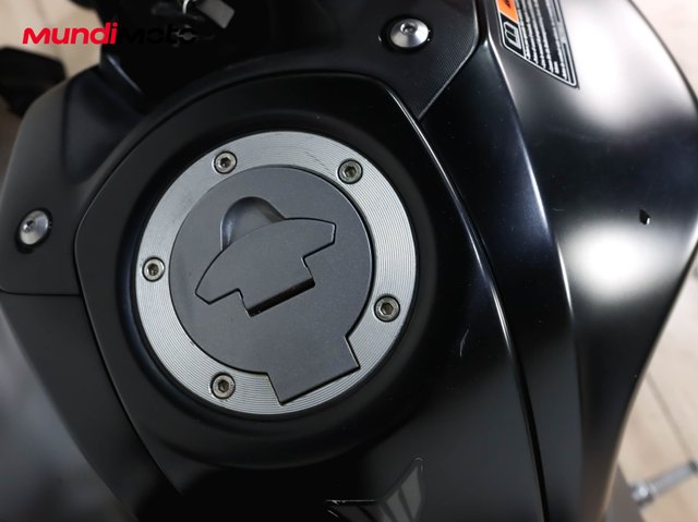 YAMAHA MT 125