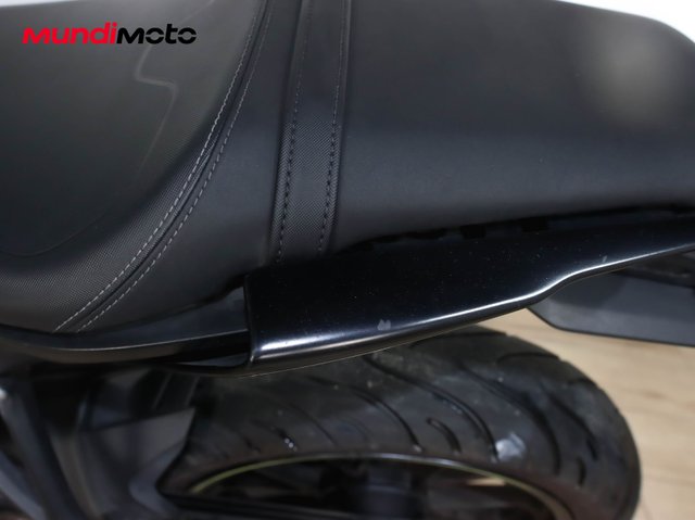 YAMAHA MT 125