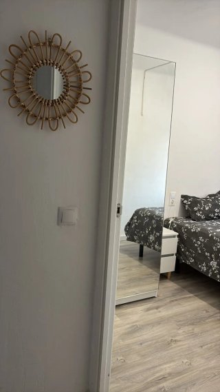 Habitacion de lloguer solo para chicas