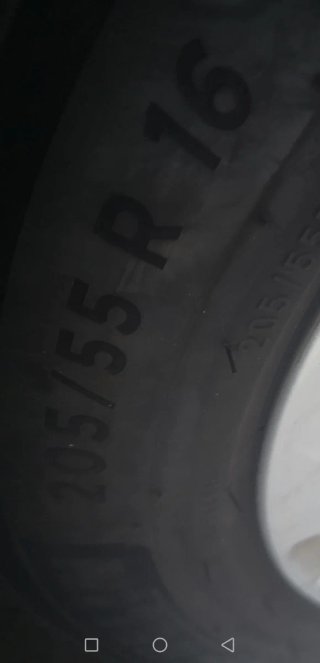 Neumáticos Michelin 205/55 R 16. + llantas