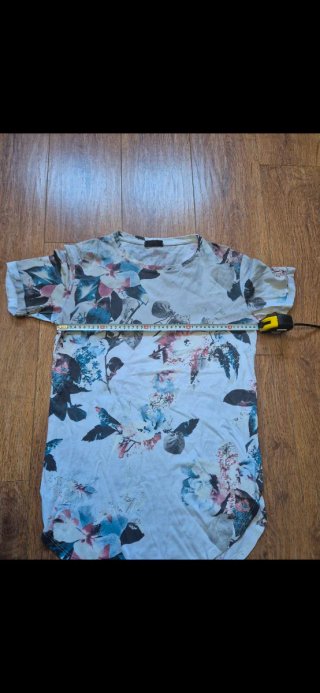 Camiseta Zuiki Estampado Floral Multicolor