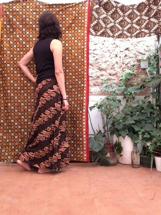 Pantalón-falda Batik Hecho a Mano 100% Algodón