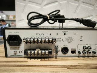 Amplificador megafonía Optimus