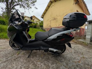 Peugeot Satelis RS 400 Scooter Negra