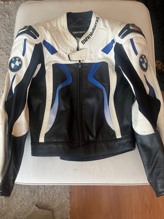 Chaqueta Moto BMW Motorrad Cuero Blanca y Negra