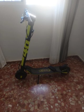 Patinete Eléctrico Edición Valentino Rossi