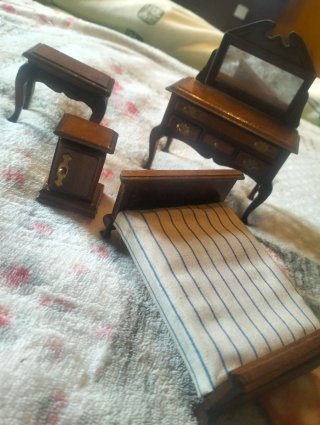 Mobili in legno casa delle bambole vintage