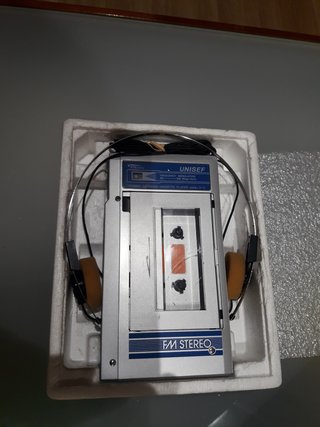Walkman Unisef V-2 Gris/Multicolor