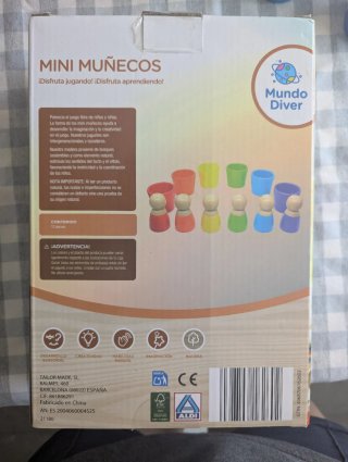Mini muñecos Montessori de colores