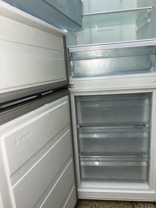 Nevera BEKO Inox