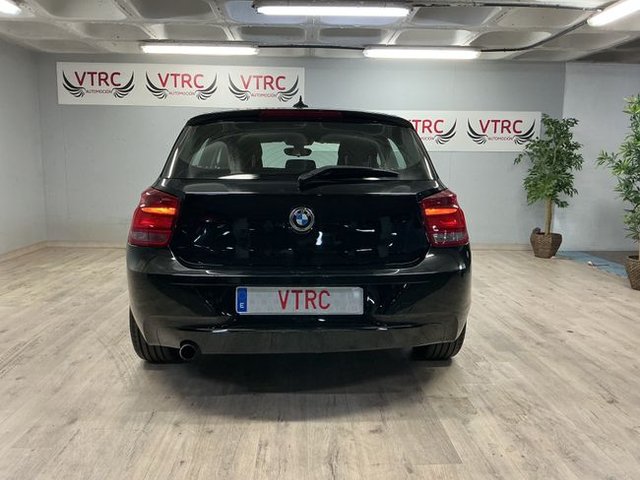 BMW Serie 1 116d A