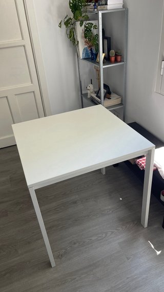 Mesa de comedor cuadrada blanca Ikea
