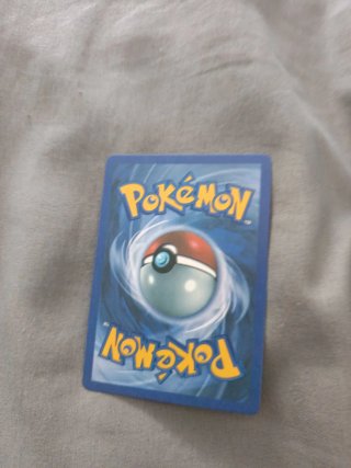 2 Cartas Pokémon Artista