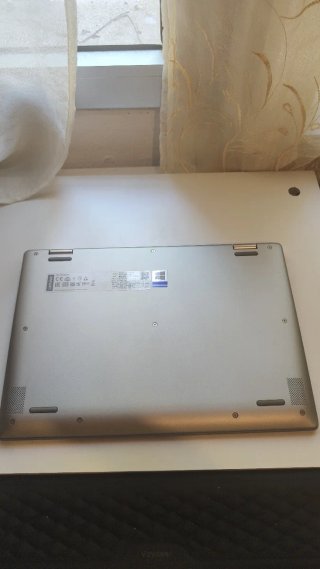 Lenovo Yoga 330-11IGM Convertible Laptop