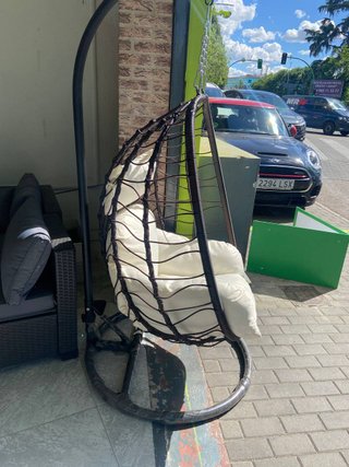 Silla colgante huevo negra con cojines NUEVA