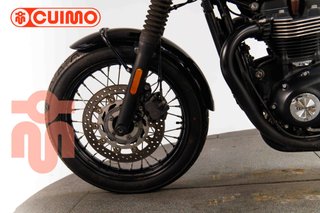 TRIUMPH BONNEVILLE T100
