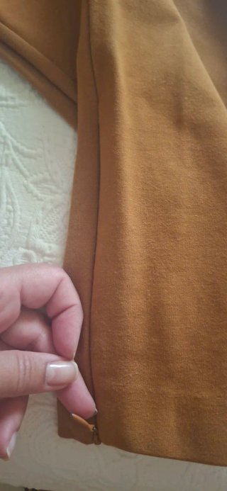 Pantalón Zara tipo Legging Marrón