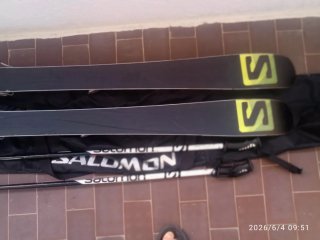 Esquís Salomon y bastones