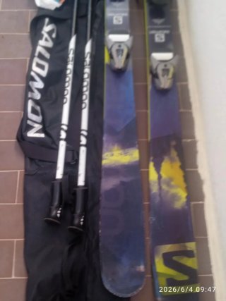 Esquís Salomon y bastones