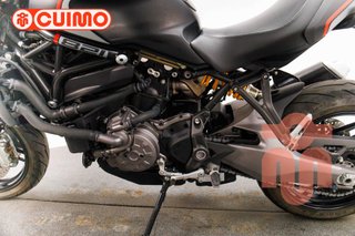 DUCATI MONSTER 821