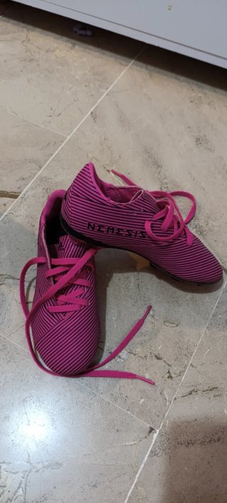 Botas de fútbol Adidas Nemesis Rosa Talla 31