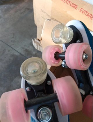 Pattini a rotelle BTFL tg 38