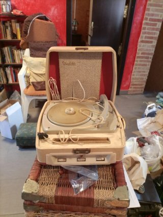 Giradischi portatile Piqu anni '70