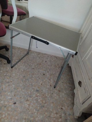 Mesa de camping plegable