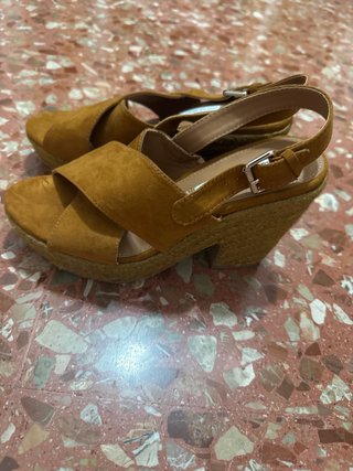Sandalias y zapatillas mujer