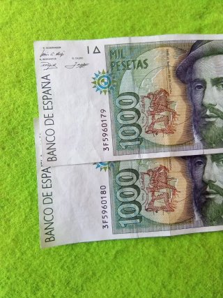 2 Billetes 1000 Pesetas Banco de España 1992