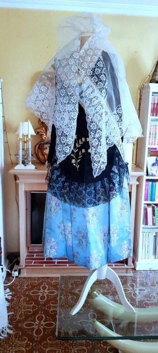 Traje Regional Belleza Alicantina Completo