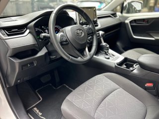 Toyota Rav4 2.5l 220H Business 4WD