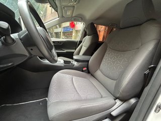 Toyota Rav4 2.5l 220H Business 4WD