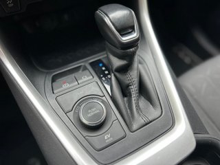 Toyota Rav4 2.5l 220H Business 4WD