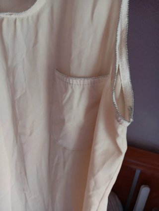 Top sin mangas beige