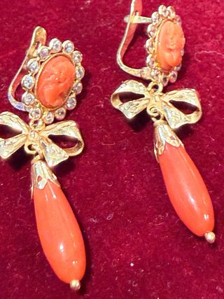 Pendientes Oro 18k Coral y Circonitas