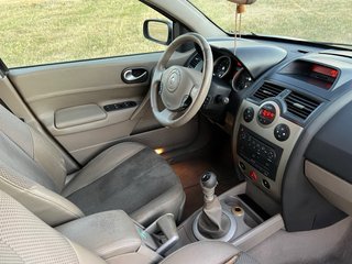 Renault Megane 2005 2.0 16v