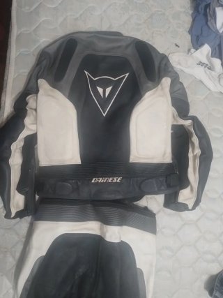 Mono Dainese 2 piezas Talla 52