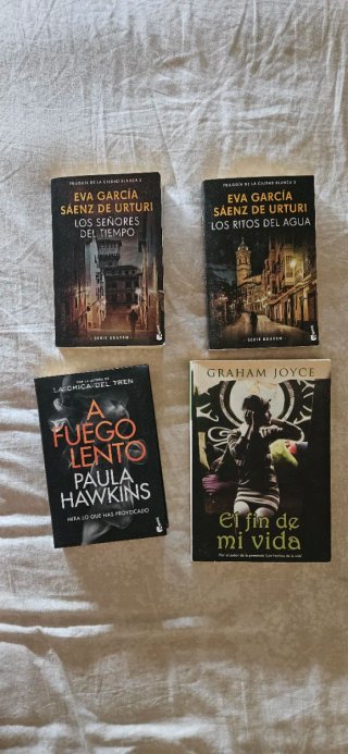 Eva garcia saenz de urturi, paula hawkins, G.Joyce