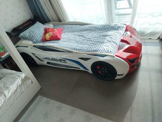 Cama infantil coche de carreras
