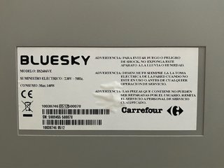 Televisor TV Bluesky BS2606VE y TDT Metronic mando
