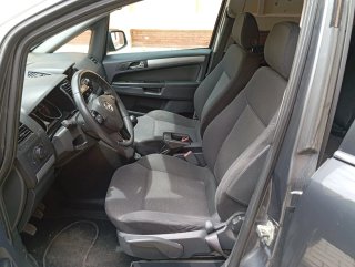 Opel Zafira 2011